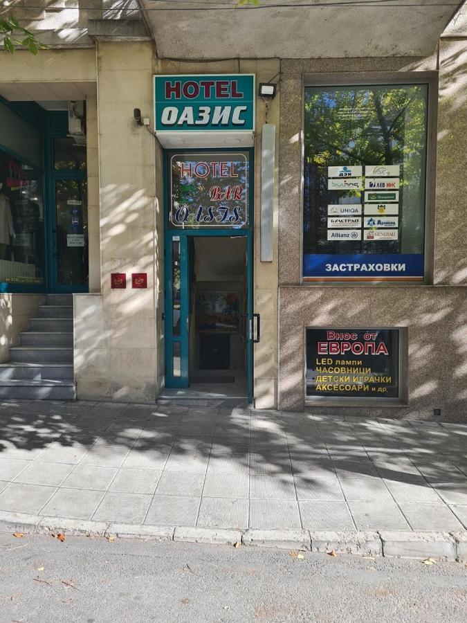 Hotel Oazis Haskovo Buitenkant foto