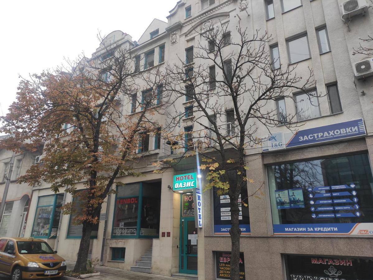 Hotel Oazis Haskovo Buitenkant foto